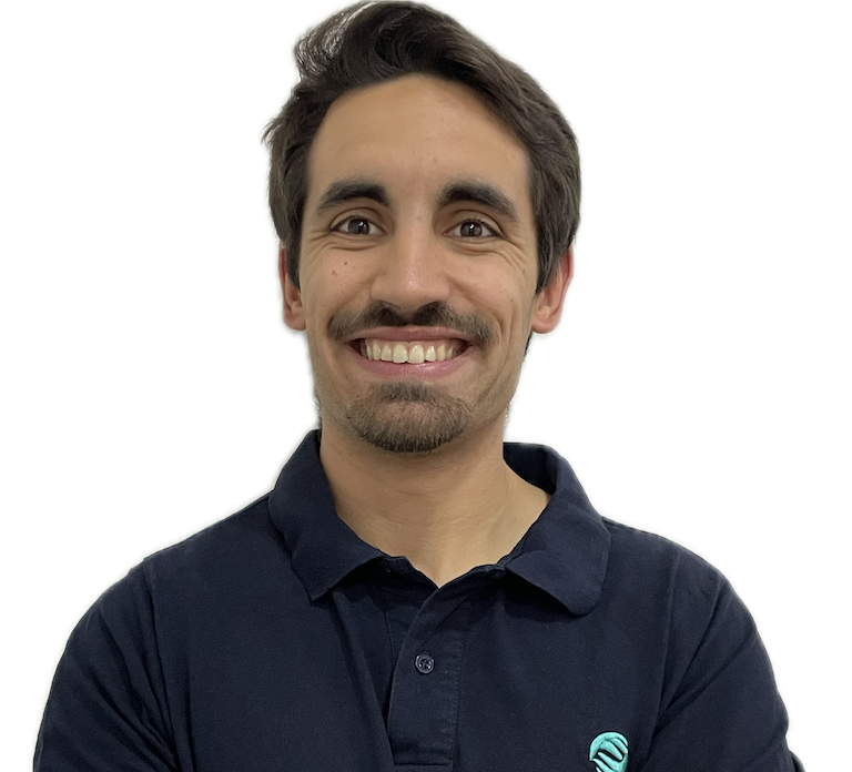 Esta imagem tem um texto alternativo em branco, o nome da imagem é PEDRO-SANTOS-2.png